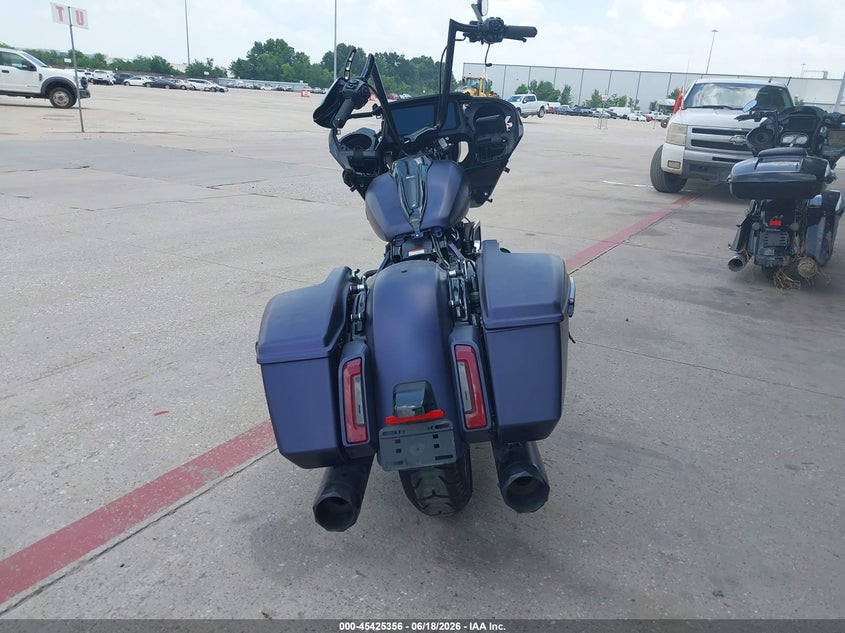 2025 Harley-davidson Road glide VIN 1HD1KH710SB607954 IAAI salvage auction — FRONT END, Original (Texas), sold $11,000 on 2026-08-18 (photo 6)