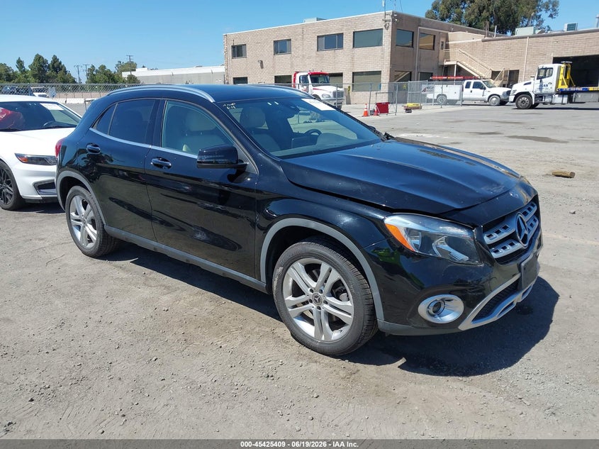 2019 Mercedes-benz Gla-klasse VIN WDCTG4GB3KU016223 IAAI salvage auction — FRONT & REAR, Salvage (California), sold $6,350 on 2026-07-20 (photo 1)