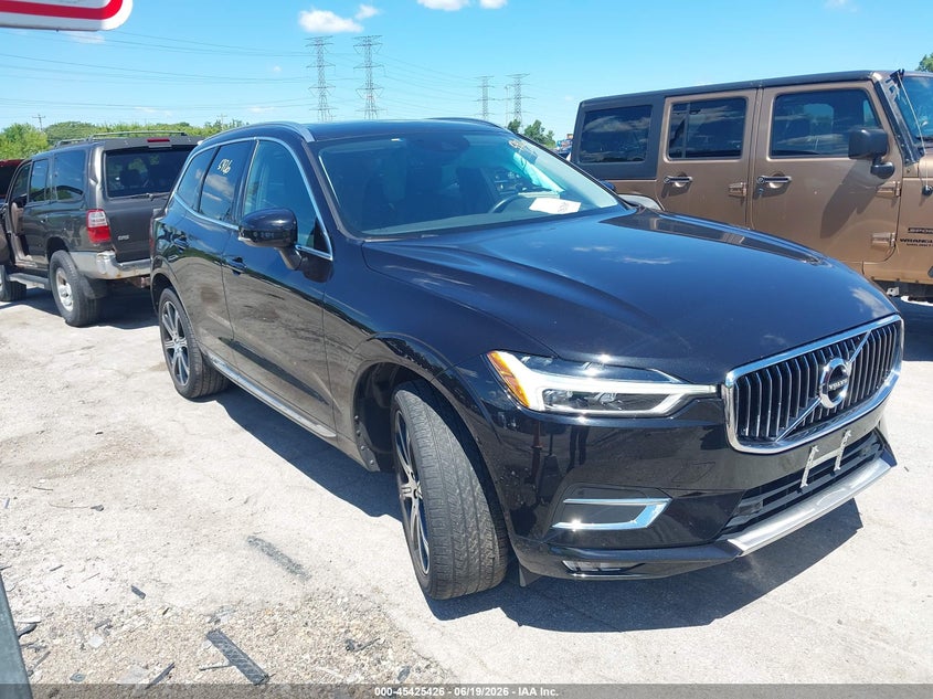 2020 Volvo Xc60 VIN YV4102RLXL1575683 IAAI salvage auction — LEFT SIDE, Salvage Title, sold $12,175 on 2026-08-03 (photo 1)