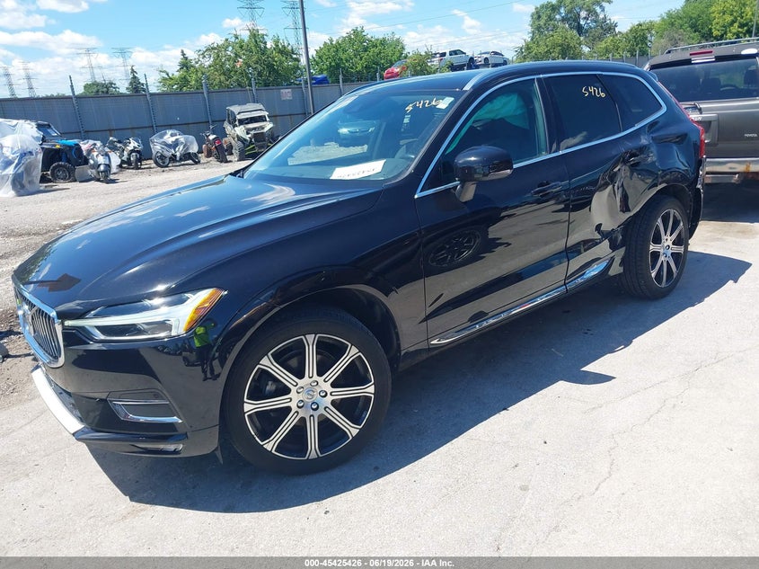 2020 Volvo Xc60 VIN YV4102RLXL1575683 IAAI salvage auction — LEFT SIDE, Salvage Title, sold $12,175 on 2026-08-03 (photo 2)