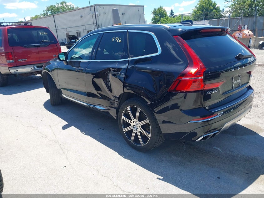 2020 Volvo Xc60 VIN YV4102RLXL1575683 IAAI salvage auction — LEFT SIDE, Salvage Title, sold $12,175 on 2026-08-03 (photo 3)