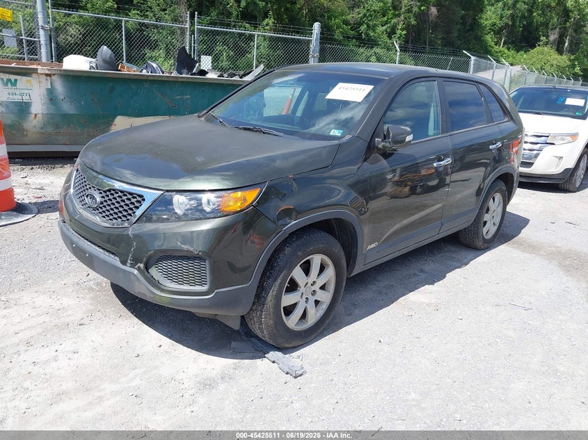 2012 Kia Sorento VIN 5XYKTCA68CG265848 IAAI salvage auction — NORMAL WEAR, Clear (Virginia), sold $650 on 2026-07-14 (photo 2)