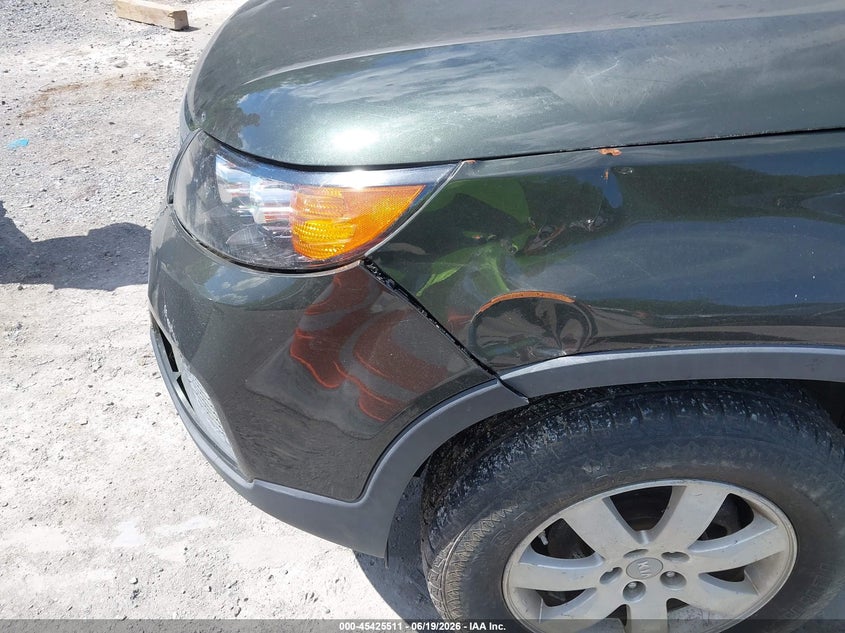 2012 Kia Sorento VIN 5XYKTCA68CG265848 IAAI salvage auction — NORMAL WEAR, Clear (Virginia), sold $650 on 2026-07-14 (photo 6)