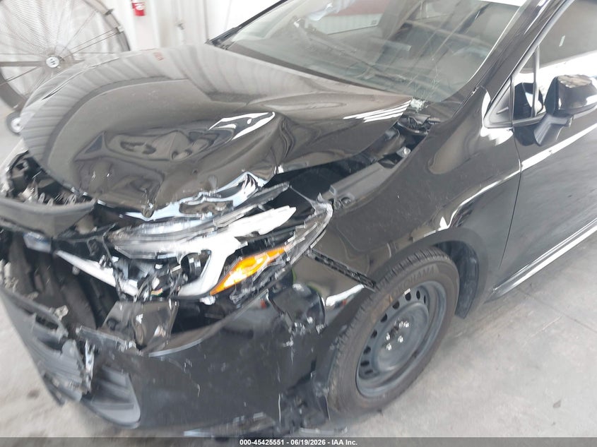 2025 Toyota Corolla VIN JTDBCMFE3SJ039057 IAAI salvage auction — FRONT END, Salvage Title, sold $6,000 on 2026-07-22 (photo 6)