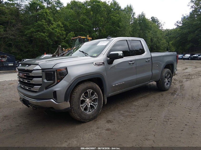 2023 Gmc SIERRA VIN 1GTRUBED8PZ168333 IAAI salvage auction — FRONT END, Wait Title, sold $8,100 on 2026-10-03 (photo 2)