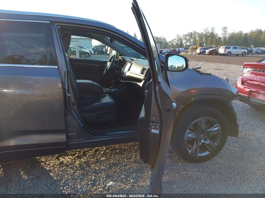 2019 Toyota Highlander VIN 5TDDGRFH2KS055032 IAAI salvage auction — FRONT END, Bill Of Sale (Washington), sold $6,400 on 2026-07-08 (photo 5)