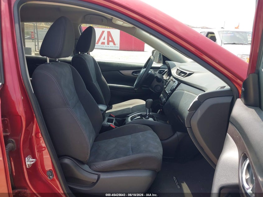 2016 Nissan Rogue VIN KNMAT2MT4GP668011 IAAI salvage auction — FRONT END, Salvage (California), sold $2,025 on 2026-07-08 (photo 5)