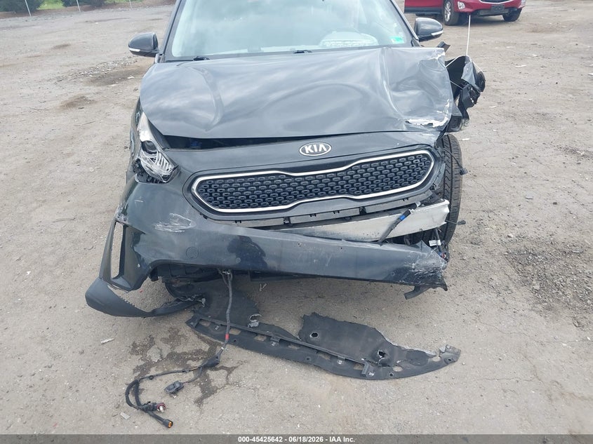 2017 Kia Niro VIN KNDCE3LCXH5059044 IAAI salvage auction — FRONT END, Salvage Title, sold $1,250 on 2026-07-28 (photo 6)