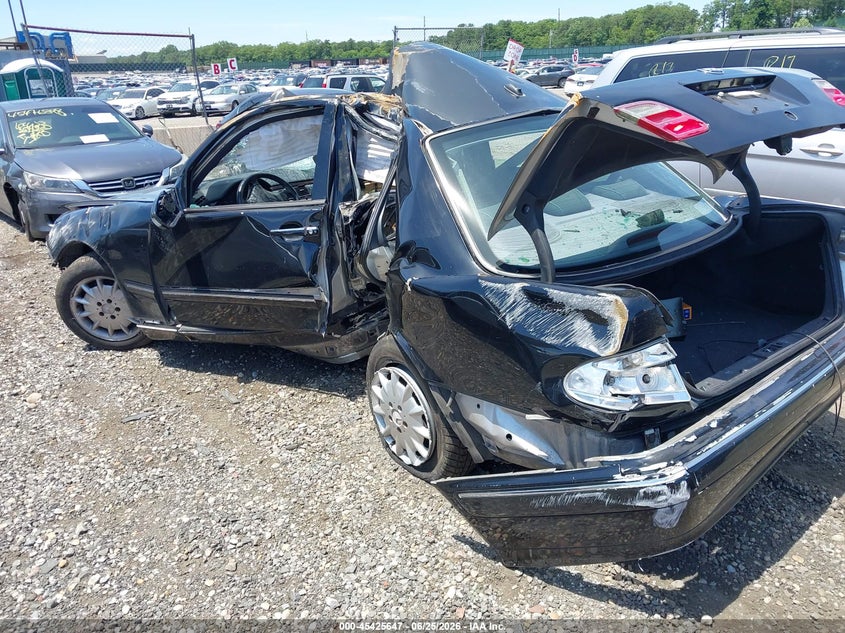 2001 Mercedes-benz E-class VIN WDBJF82J01X053554 IAAI salvage auction — FRONT & REAR, Mv-907A (New York), sold $425 on 2026-07-14 (photo 3)