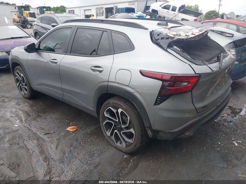 2025 Chevrolet Trax VIN KL77LJEP2SC226556 IAAI salvage auction — REAR END, Salvage Title, sold $1,800 on 2026-07-30 (photo 3)