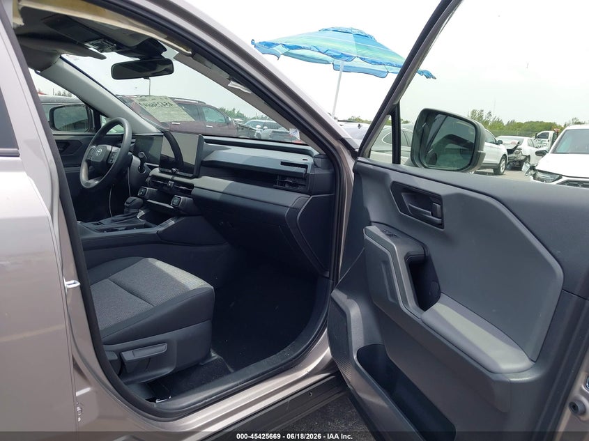 2026 Toyota Rav 4 VIN JTM6DRBVXTD001682 IAAI salvage auction — LEFT SIDE, Salvage Title, sold $19,200 on 2026-07-30 (photo 5)