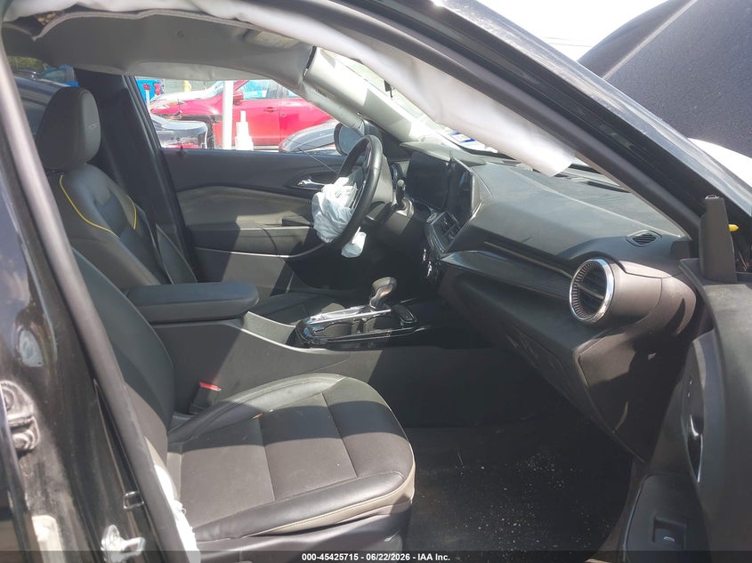 2024 Chevrolet Trax VIN KL77LKE20RC170766 IAAI salvage auction — RIGHT SIDE, Salvage (Texas), sold $6,975 on 2026-07-27 (photo 5)
