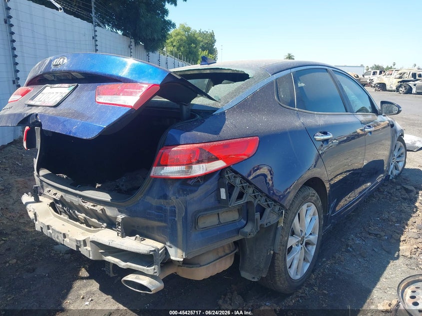 2017 Kia Optima VIN 5XXGT4L31HG140409 IAAI salvage auction — ENGINE BURN, Salvage Title, sold $150 on 2026-07-14 (photo 4)