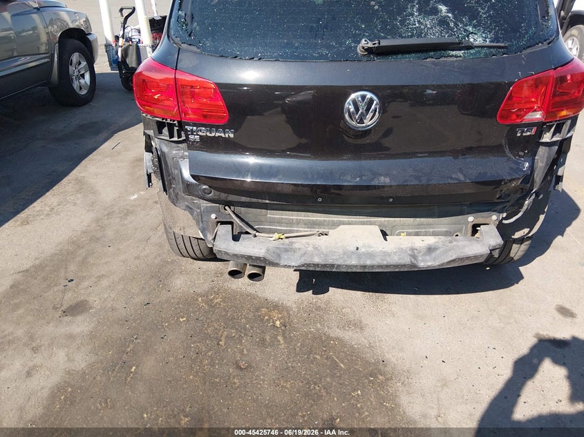 2016 Volkswagen Tiguan VIN WVGAV7AX5GW528324 IAAI salvage auction — REAR END, Salvage (Utah), sold $1,350 on 2026-07-30 (photo 6)