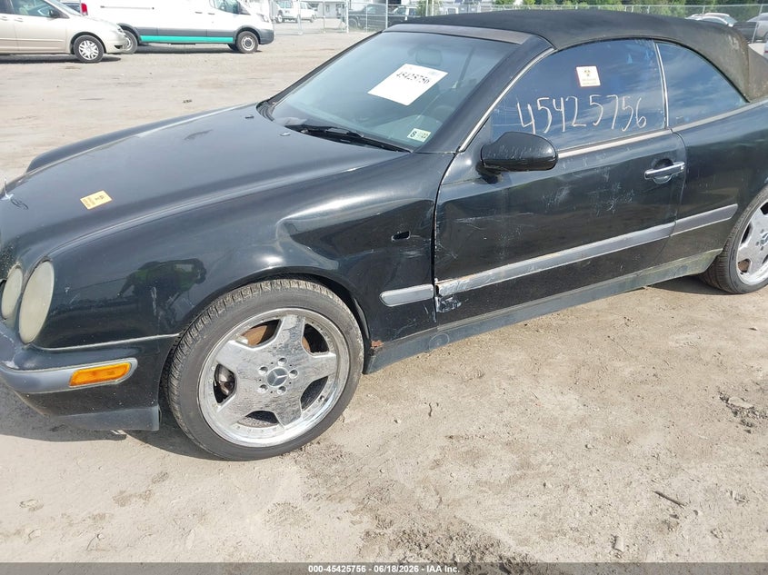 1999 Mercedes-benz Clk-class VIN WDBLK65G9XT007133 IAAI salvage auction — LEFT FRONT, Clear (Virginia), sold $300 on 2026-07-17 (photo 6)
