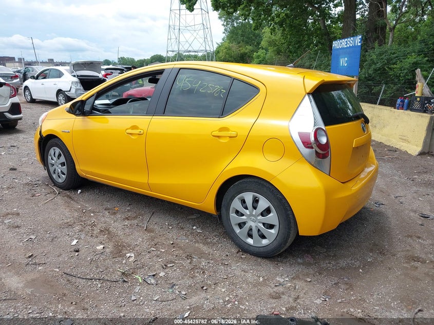 2014 Toyota Prius c VIN JTDKDTB34E1075887 IAAI salvage auction — FRONT END, Clear (Indiana), sold $3,000 on 2026-07-15 (photo 3)