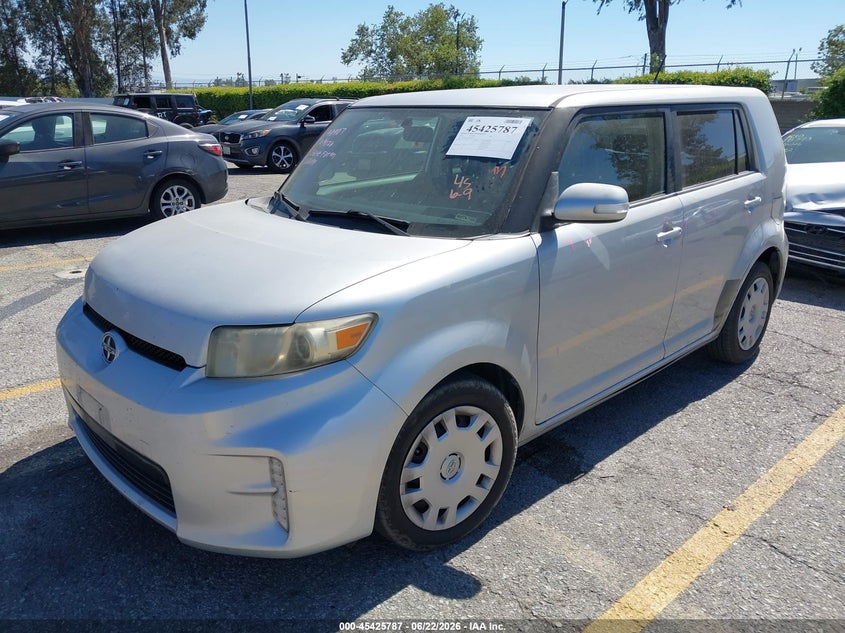 2014 Scion Xb VIN JTLZE4FE5EJ052331 IAAI salvage auction — SIDE, Salvage (California), sold $675 on 2026-07-07 (photo 2)
