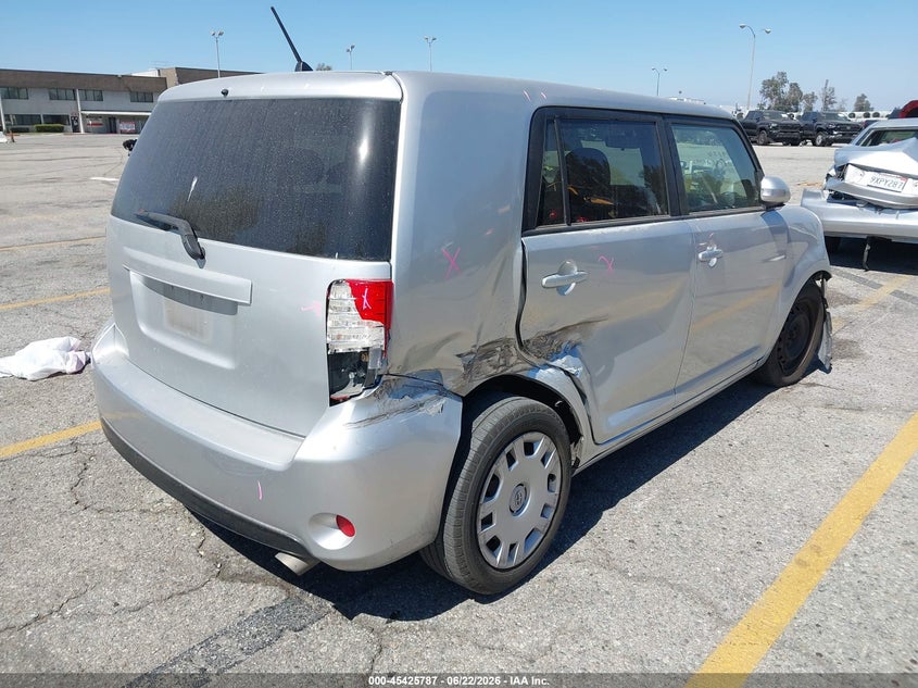 2014 Scion Xb VIN JTLZE4FE5EJ052331 IAAI salvage auction — SIDE, Salvage (California), sold $675 on 2026-07-07 (photo 4)