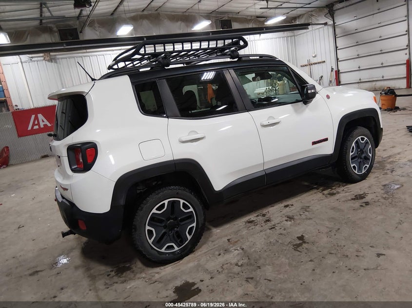 2016 Jeep Renegade VIN ZACCJBCT7GPD85833 IAAI salvage auction — FRONT END, Salvage (Iowa), sold $50 on 2026-07-28 (photo 4)
