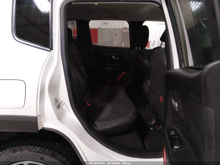2016 Jeep Renegade VIN ZACCJBCT7GPD85833 IAAI salvage auction — FRONT END, Salvage (Iowa), sold $50 on 2026-07-28 (photo 8)