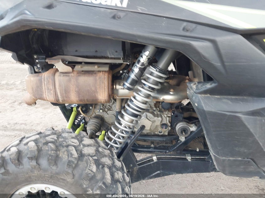2024 Kawasaki Teryx VIN JKARFCC11RB503687 IAAI salvage auction — FRONT END, Salvage Title, sold $7,400 on 2026-08-18 (photo 8)
