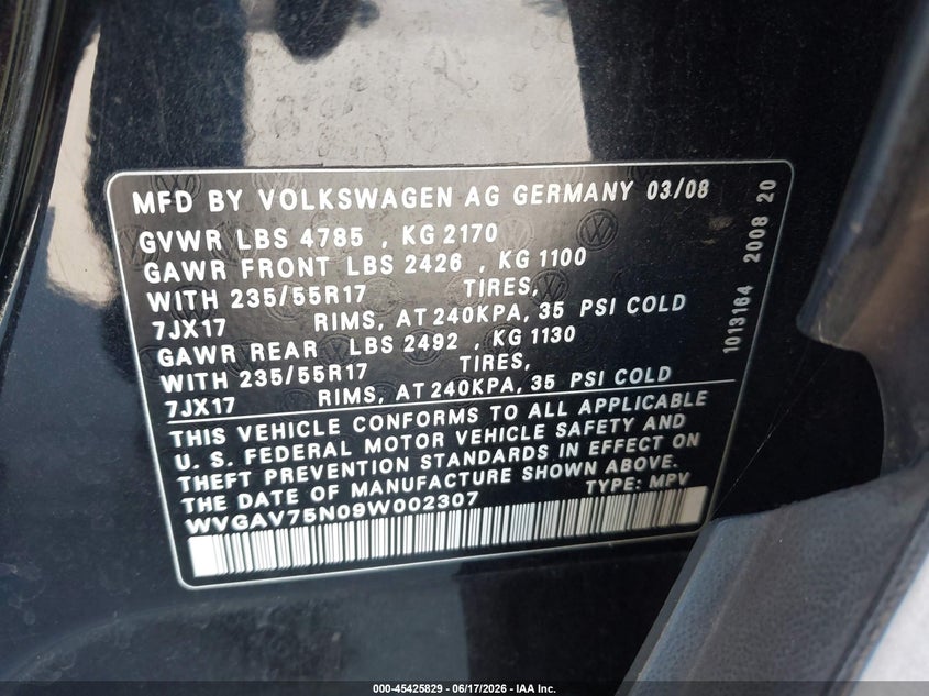 2009 Volkswagen Tiguan VIN WVGAV75N09W002307 IAAI salvage auction — NORMAL WEAR, Clear - Dealer Only (California), sold $400 on 2026-07-20 (photo 9)