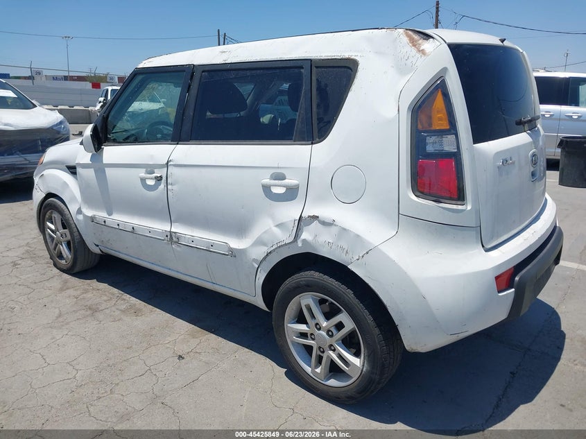 2011 Kia Soul VIN KNDJT2A23B7331320 IAAI salvage auction — ROLLOVER, Salvage (California), sold $225 on 2026-07-15 (photo 3)