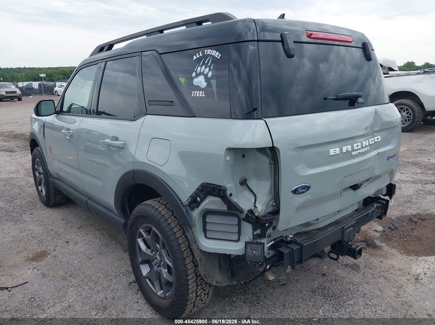 2024 Ford Bronco sport VIN 3FMCR9D90RRF57094 IAAI salvage auction — REAR END, Salvage Title, sold $11,400 on 2026-10-06 (photo 3)