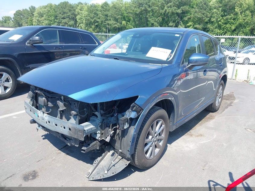 2024 Mazda Cx-5 VIN JM3KFBCM6R0367667 IAAI salvage auction — RIGHT FRONT, Salvage Title, sold $5,100 on 2026-07-29 (photo 2)