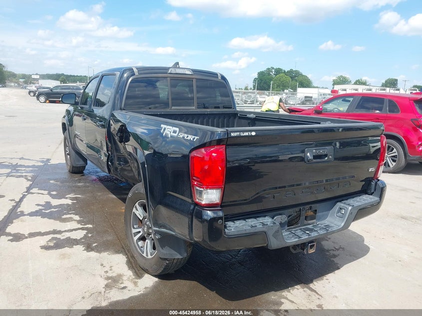 2016 Toyota Tacoma VIN 5TFBZ5DN5GX001373 IAAI salvage auction — SIDE, Salvage (North Carolina), sold $9,050 on 2026-07-29 (photo 3)