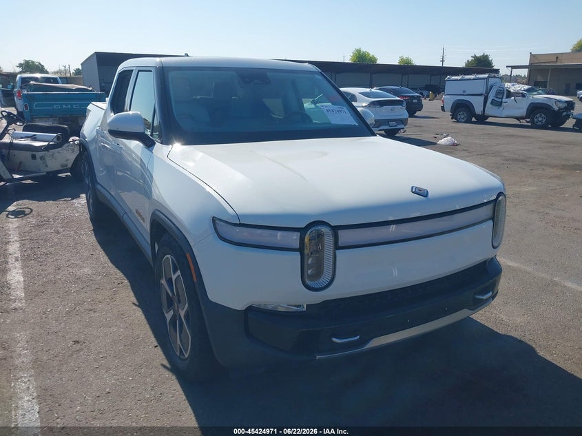 2022 Rivian R1t VIN 7FCTGAAA3NN013254 IAAI salvage auction — REAR END, Salvage (California), sold $23,550 on 2026-07-25 (photo 1)