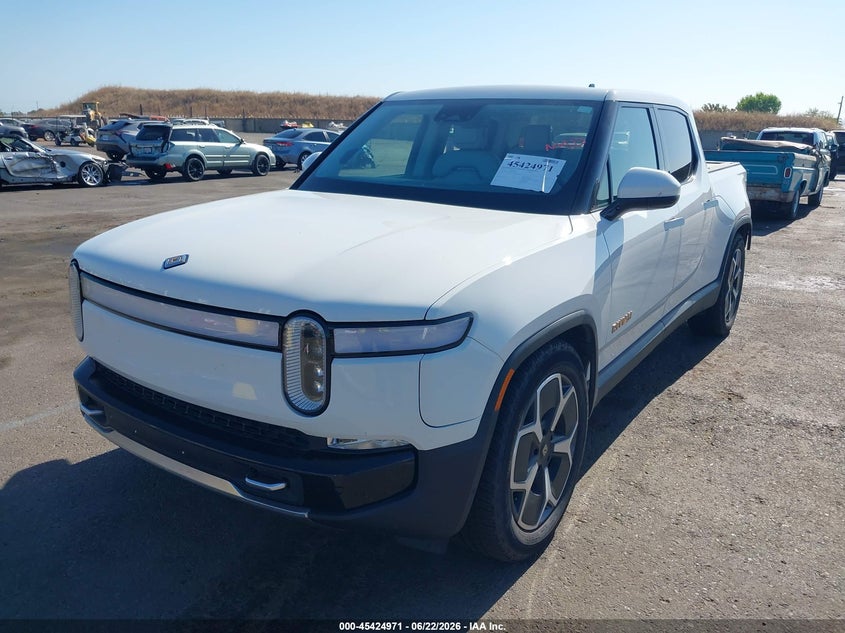 2022 Rivian R1t VIN 7FCTGAAA3NN013254 IAAI salvage auction — REAR END, Salvage (California), sold $23,550 on 2026-07-25 (photo 2)