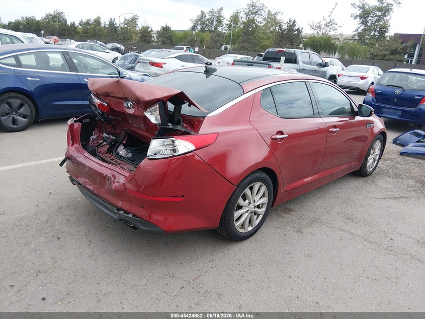 2014 Kia Optima VIN 5XXGN4A75EG307396 IAAI salvage auction — REAR END, Salvage (California), sold $1,050 on 2026-07-06 (photo 4)