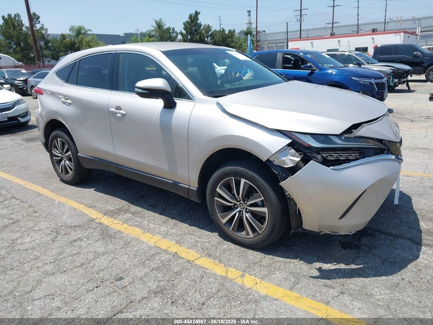 2023 Toyota Venza VIN JTEAAAAH0PJ125270 IAAI salvage auction — FRONT END, Salvage (California), sold $7,825 on 2026-07-20 (photo 1)