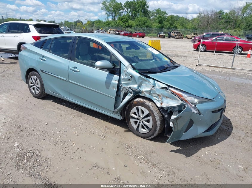 2017 Toyota Prius VIN JTDKBRFU5H3053515 IAAI salvage auction — RIGHT FRONT, Junk Bill Of Sale Mv2459 (Wisconsin), sold $2,975 on 2026-07-16 (photo 1)