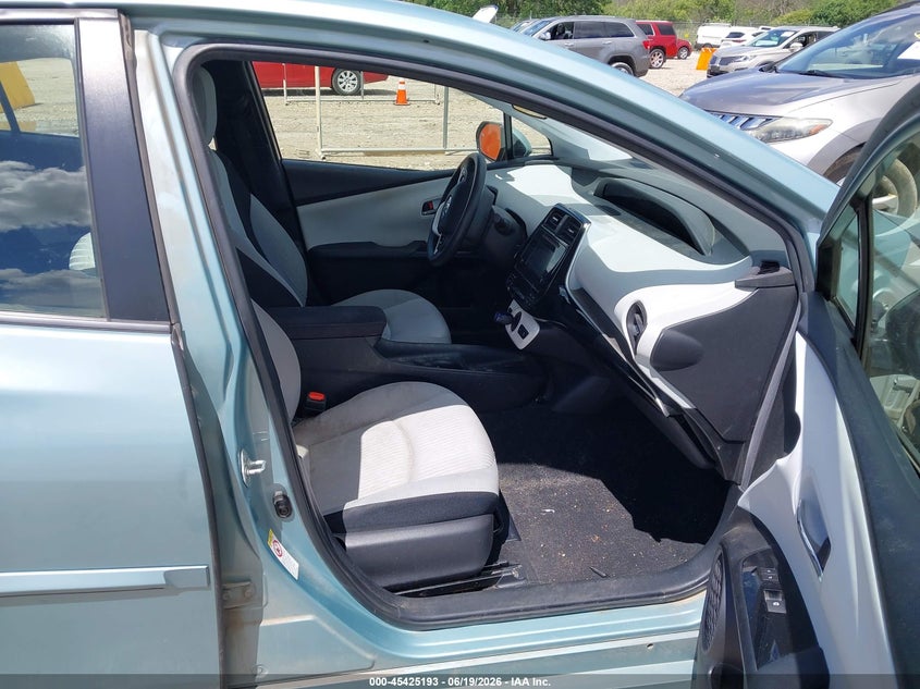 2017 Toyota Prius VIN JTDKBRFU5H3053515 IAAI salvage auction — RIGHT FRONT, Junk Bill Of Sale Mv2459 (Wisconsin), sold $2,975 on 2026-07-16 (photo 5)
