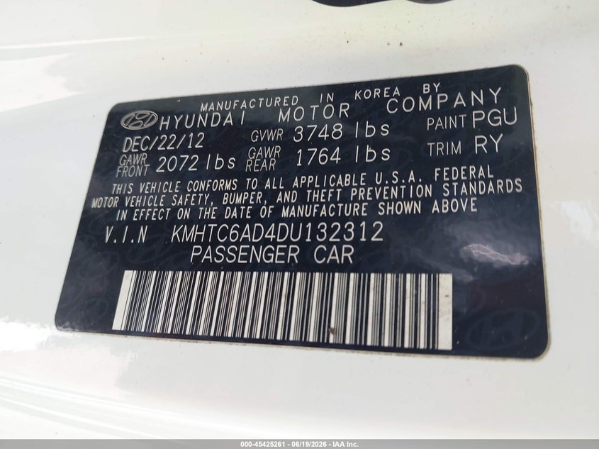 2013 Hyundai Veloster VIN KMHTC6AD4DU132312 IAAI salvage auction — FRONT & REAR, Salvage Title, sold $325 on 2026-07-29 (photo 9)