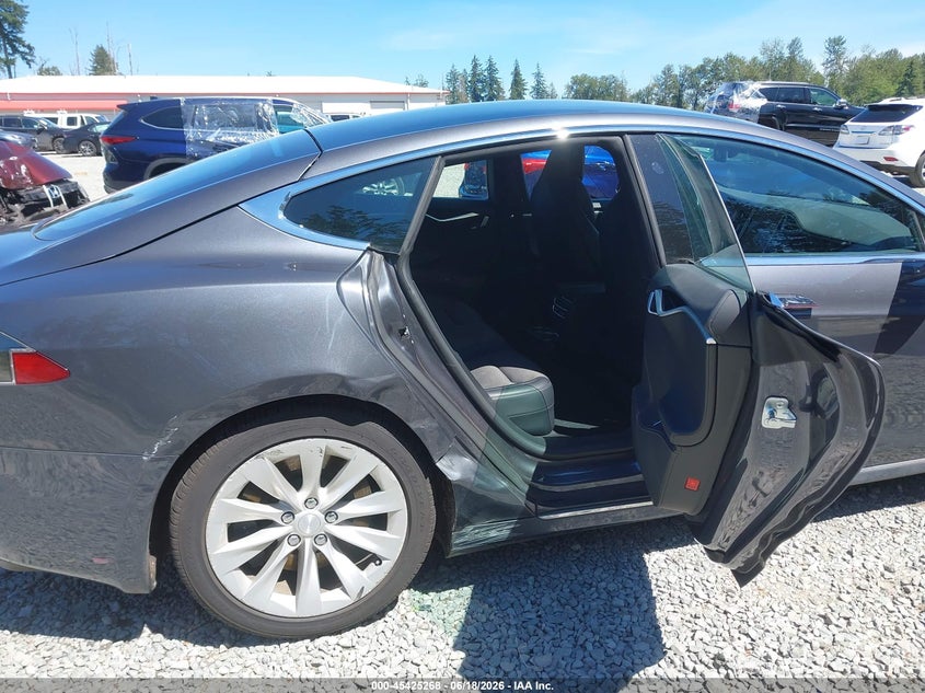 2017 Tesla Model s VIN 5YJSA1E25HF231057 IAAI salvage auction — SIDE, Bill Of Sale (Washington), sold $13,500 on 2026-07-08 (photo 8)