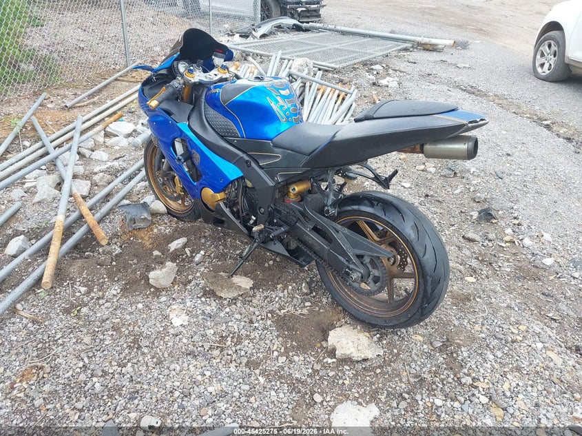 2005 Kawasaki Zx636 VIN JKBZXJC1X5A024066 IAAI salvage auction — FRONT & REAR, Salvage (Alabama), sold $1,225 on 2026-07-14 (photo 3)