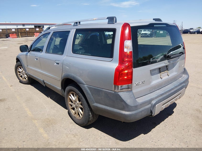 2007 Volvo Xc70 VIN YV4SZ592671262025 IAAI salvage auction — NORMAL WEAR, Bill Of Sale (Colorado), sold $200 on 2026-08-04 (photo 3)
