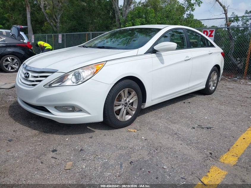 2013 Hyundai Sonata VIN 5NPEB4ACXDH702318 IAAI salvage auction — NORMAL WEAR, Clear (Florida), sold $875 on 2026-07-06 (photo 2)