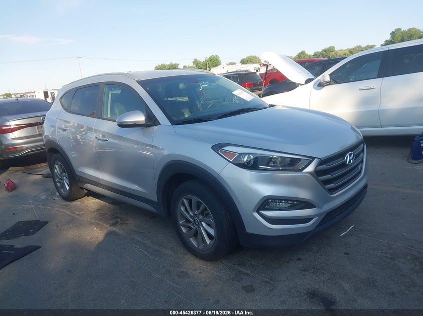 2018 Hyundai Tucson VIN KM8J3CA49JU775126 IAAI salvage auction — FRONT & REAR, Salvage Title, sold $5,000 on 2026-07-23 (photo 1)