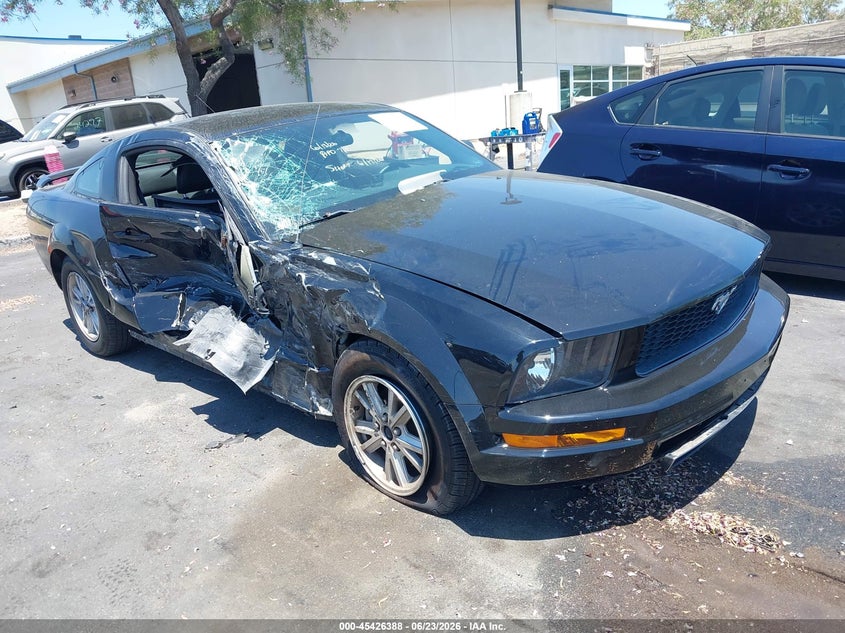 2006 Ford Mustang VIN 1ZVFT80N565123197 IAAI salvage auction — RIGHT SIDE, Salvage Certificate (California), sold $1,050 on 2026-07-31 (photo 1)