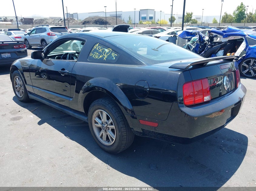 2006 Ford Mustang VIN 1ZVFT80N565123197 IAAI salvage auction — RIGHT SIDE, Salvage Certificate (California), sold $1,050 on 2026-07-31 (photo 3)