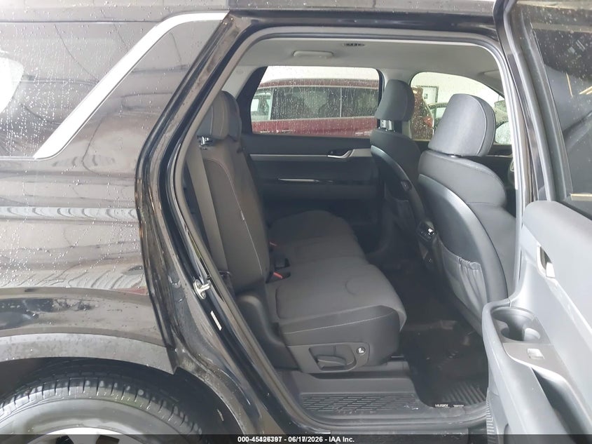 2024 Hyundai Palisade VIN KM8R1DGE2RU747002 IAAI salvage auction — REAR END, Sf97 (Michigan), sold $13,300 on 2026-07-14 (photo 8)