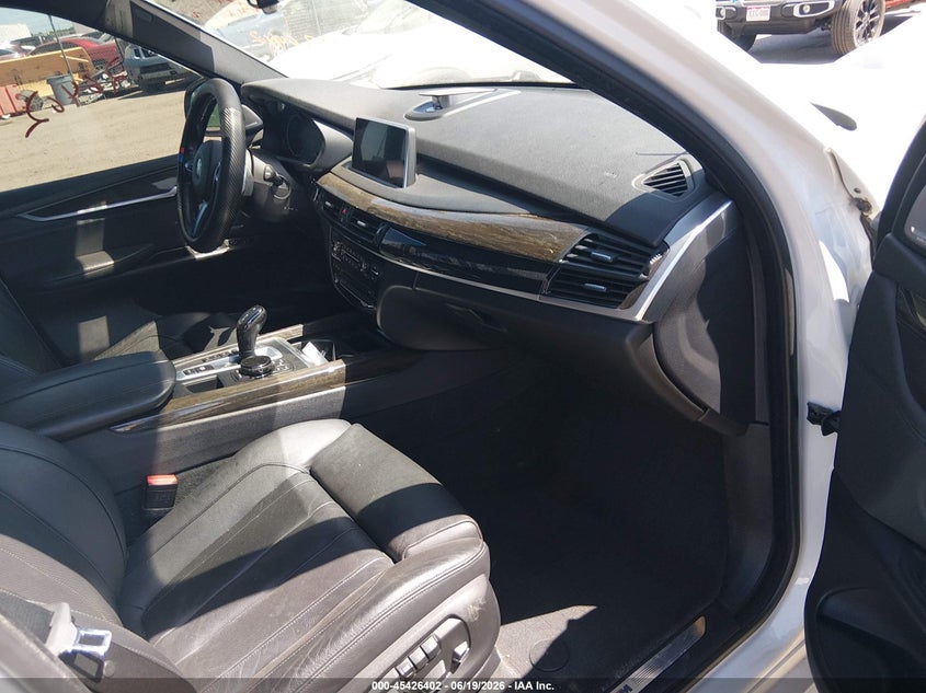 2015 BMW X5 VIN 5UXKR6C54F0J78977 IAAI salvage auction — NORMAL WEAR, Clear (Colorado), sold $1,650 on 2026-07-21 (photo 5)
