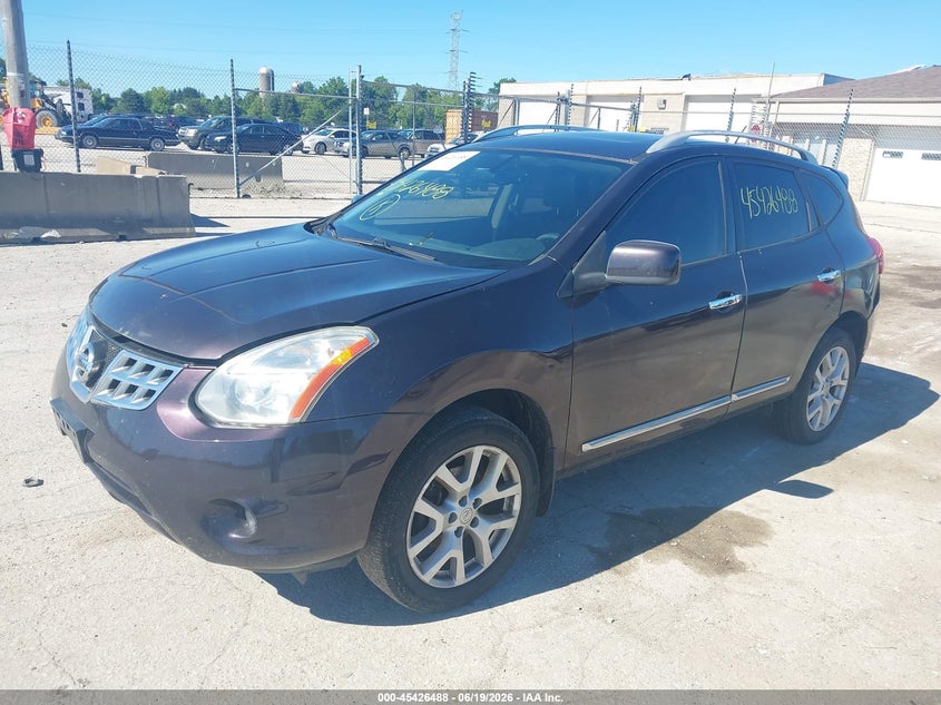 2013 Nissan Rogue VIN JN8AS5MV2DW142794 IAAI salvage auction — LEFT FRONT, Clear (Wisconsin), sold $450 on 2026-07-09 (photo 2)