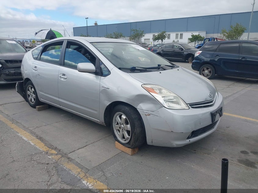 2007 Toyota Prius VIN JTDKB20U077090768 IAAI salvage auction — RIGHT REAR, Salvage (California), sold $450 on 2026-07-20 (photo 1)