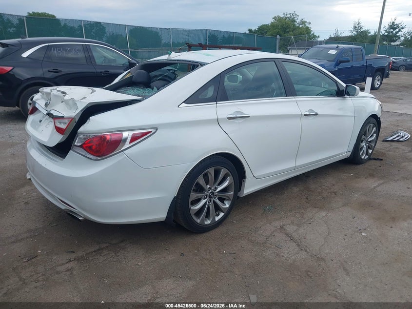 2012 Hyundai Sonata VIN 5NPEC4AC5CH389044 IAAI salvage auction — REAR END, Salvage (Indiana), sold $300 on 2026-07-28 (photo 4)