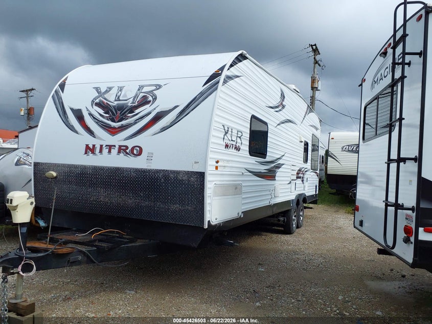 2012 Forest river Xlr VIN 4X4TXLC22CM600159 IAAI salvage auction — SIDE, Scrap (Michigan), sold $25 on 2026-07-29 (photo 2)